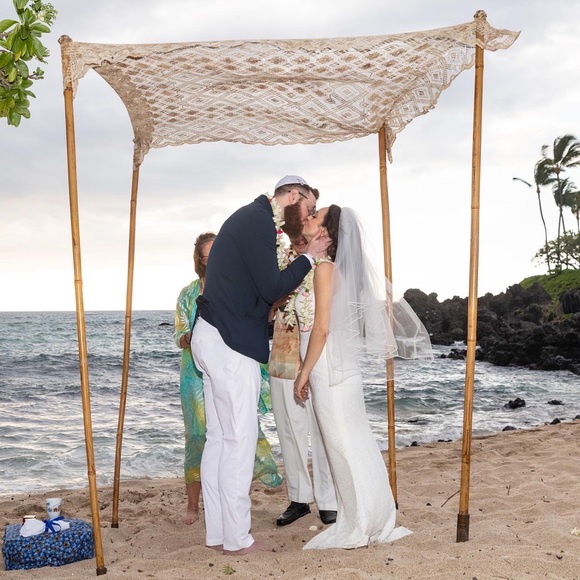 Meet your Posher, Natasha - Picture 3 of 3